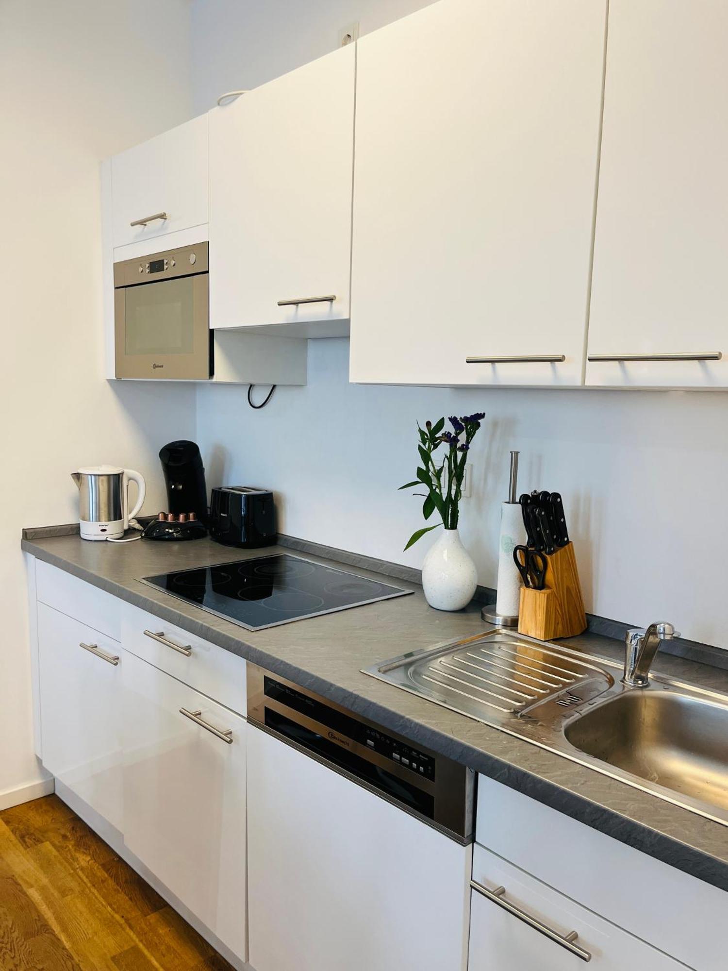 Modern Apartment In Mitte Berlín Exterior foto